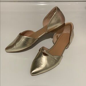 Elegant Gold Women's Flats